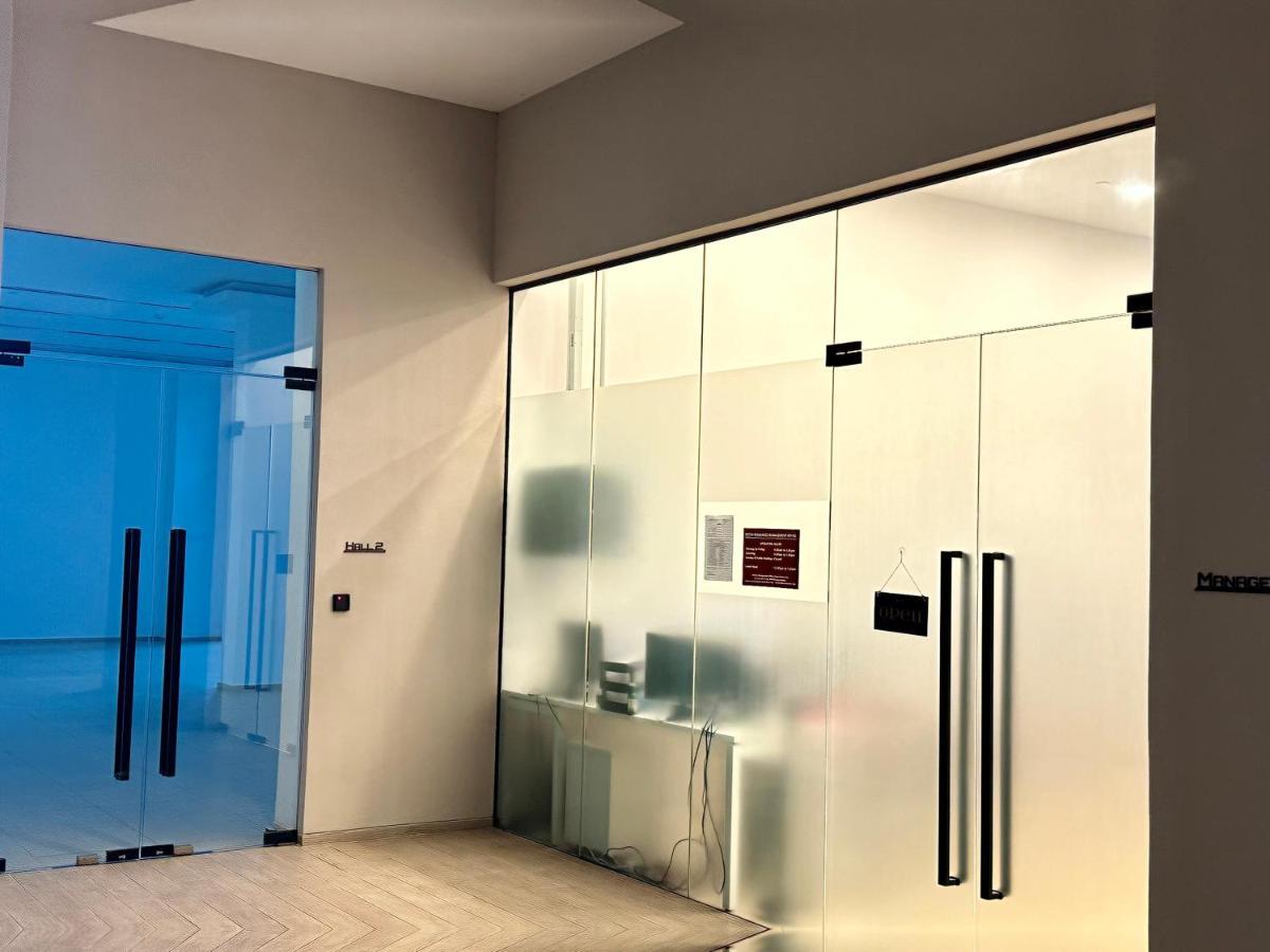 Crystal Suites At Eaton, Klcc Kuala Lumpur Exterior photo